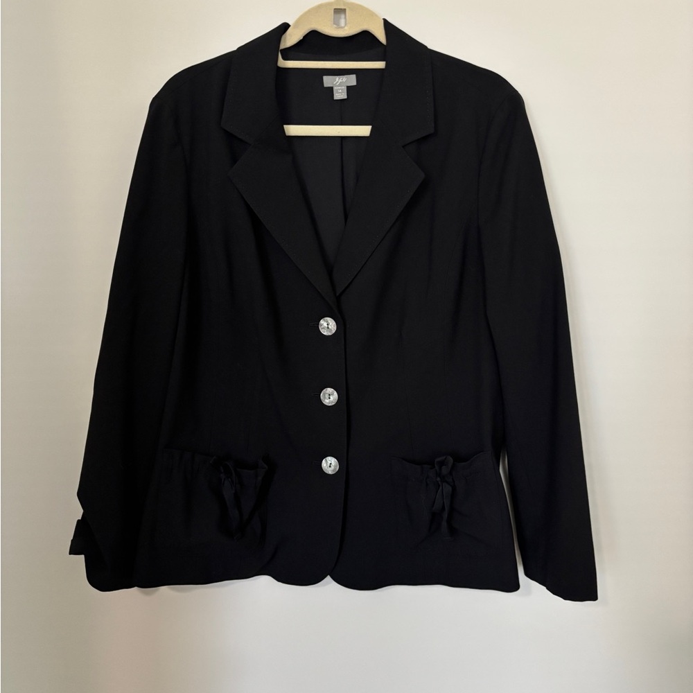 JJill Black Women's Beau Blazer size 14 - reposhing as it was a little small -